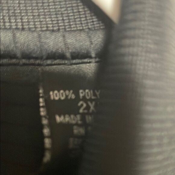 Divots Black Polo Shirt - Picture 5 of 8